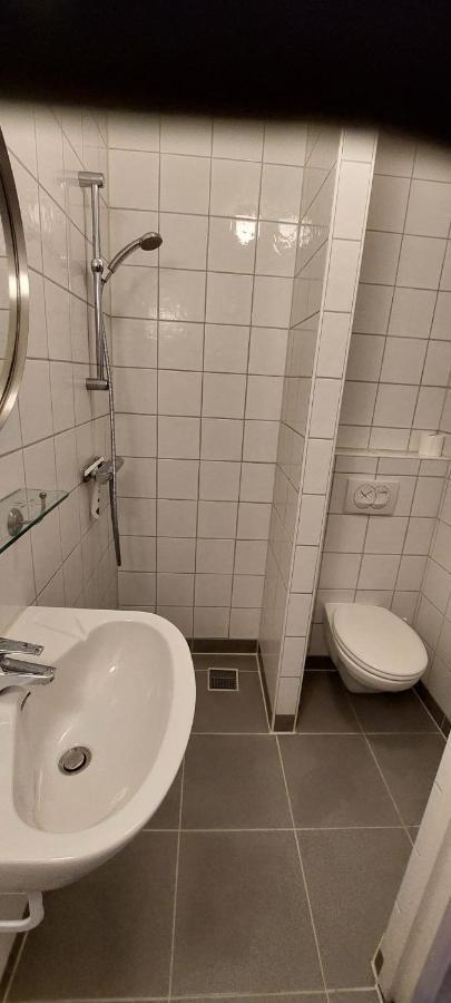 Slaaphuisjes Op Wielen Buitenwedde Westerwolde Exterior foto