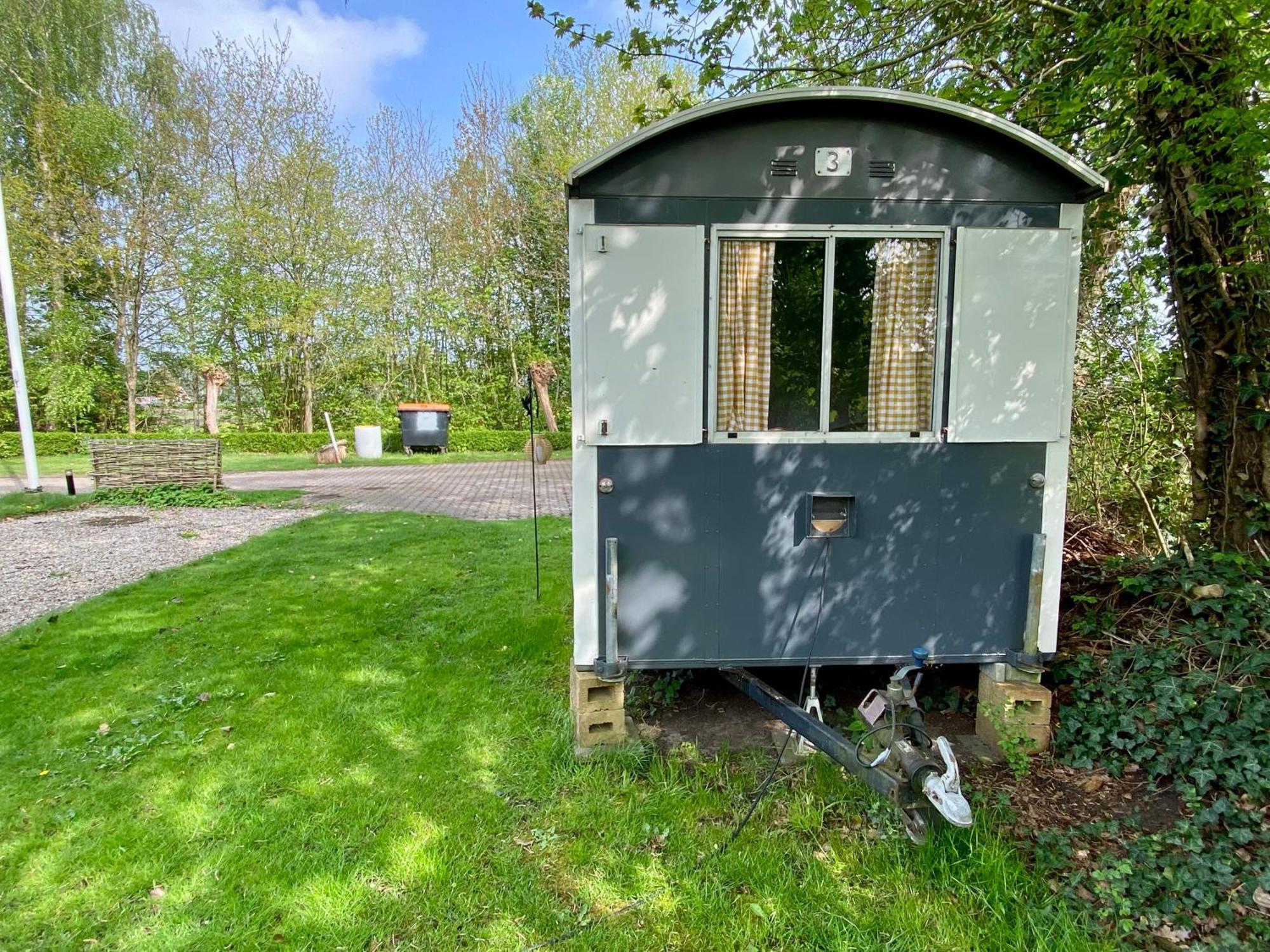 Slaaphuisjes Op Wielen Buitenwedde Westerwolde Exterior foto